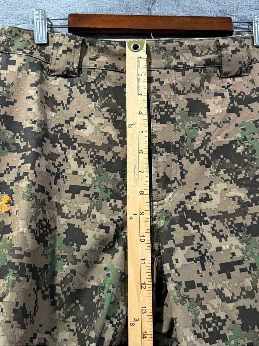 Under Armour Brow Tine ColdGear Infrared Hunting Pants Mens Size L Digital Camo